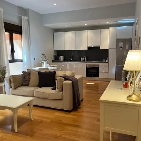 Homely Sebastian Souviron Biznaga Deluxe Apartment