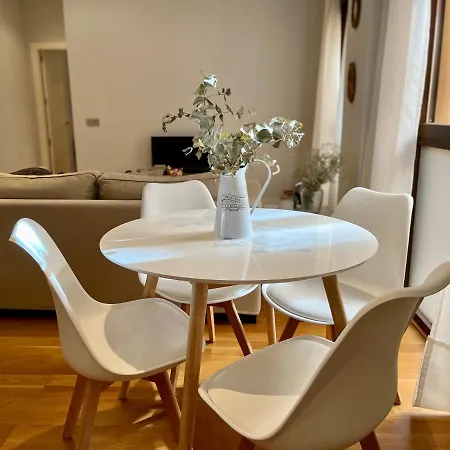 Homely Sebastian Souviron Biznaga Deluxe Apartment Malaga